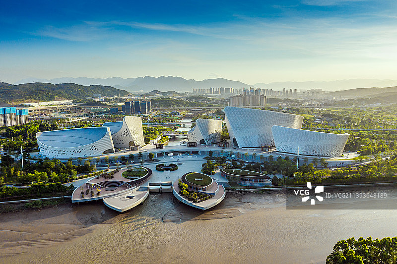 航拍福州海峡文化艺术中心图片素材