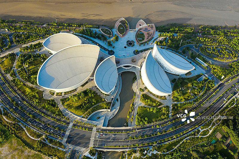 航拍福州海峡文化艺术中心图片素材