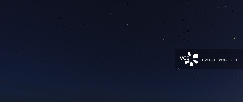 北半球无云星空夜景照片图片素材