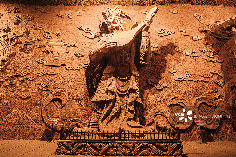 乐山东方佛都石窟内部风光，中国第五大石窟图片素材