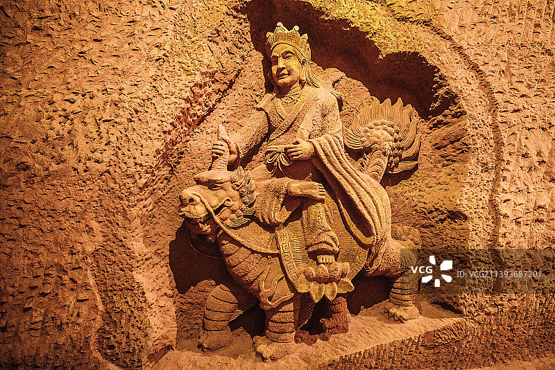 乐山东方佛都石窟内部风光，中国第五大石窟图片素材