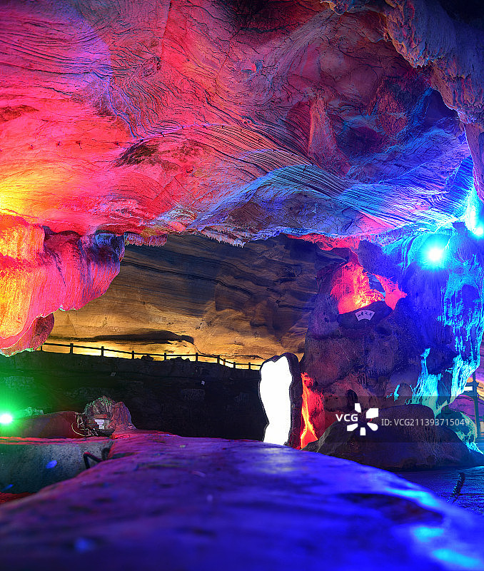 中国江苏省无锡市宜兴市善卷洞洞内奇观图片素材