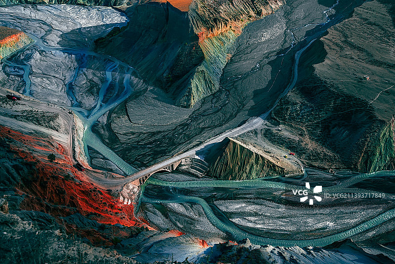 彩色的安集海峡谷图片素材