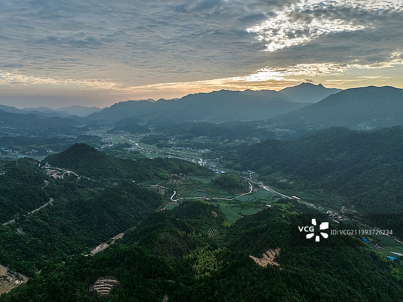 安徽省安庆市岳西县日出风光图片素材
