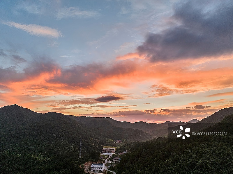 安徽省安庆市日出云海风光图片素材