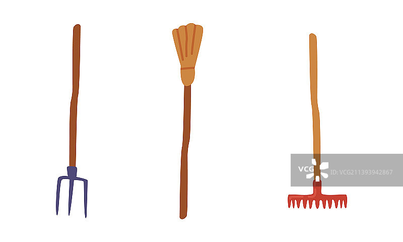 园艺工具套装：耙子、扫帚、草叉图片素材