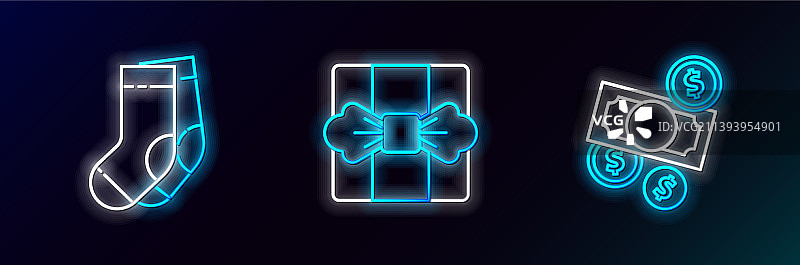 现金、硬币、袜子和礼品盒图片素材