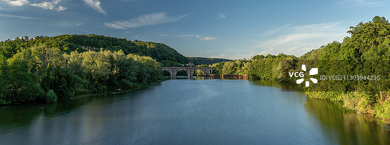 法国南锡附近的摩泽尔河图片素材