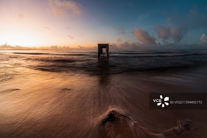 中国广东省汕头市濠江区竟海村龙虎湾图片素材