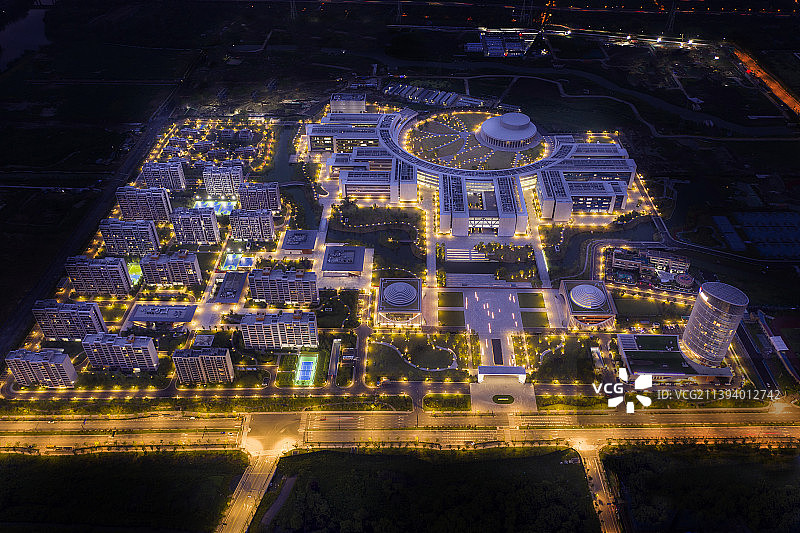 西湖大学夜景航拍全景图片素材