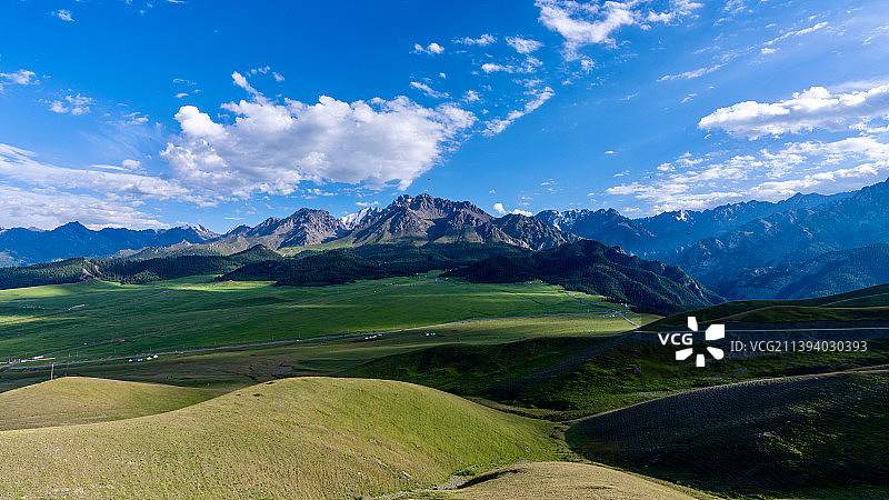 新疆鹿角湾风光图片素材