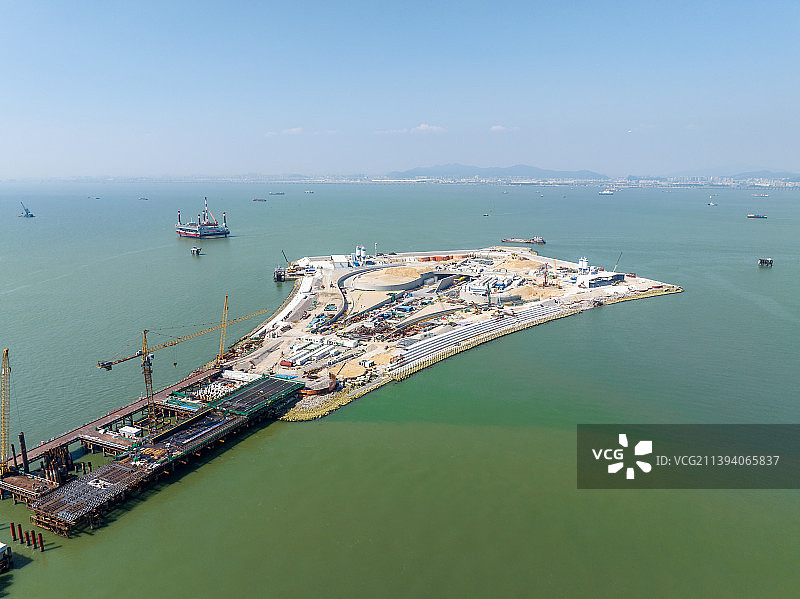 深中通道伶仃洋大桥西人工岛图片素材