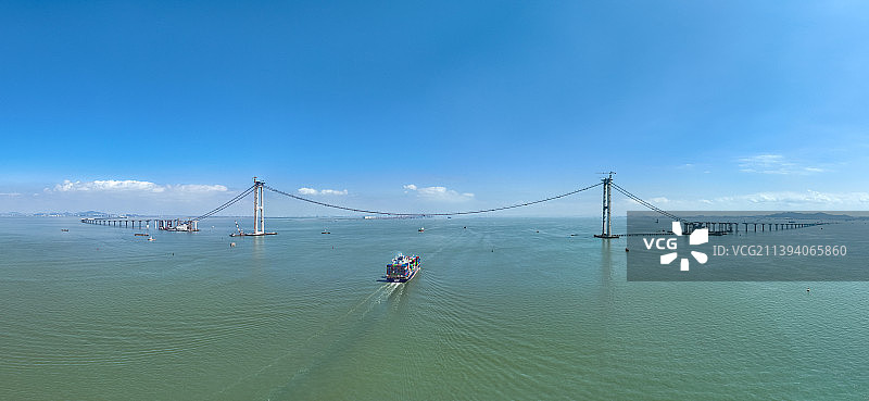 深中通道伶仃洋大桥西人工岛图片素材