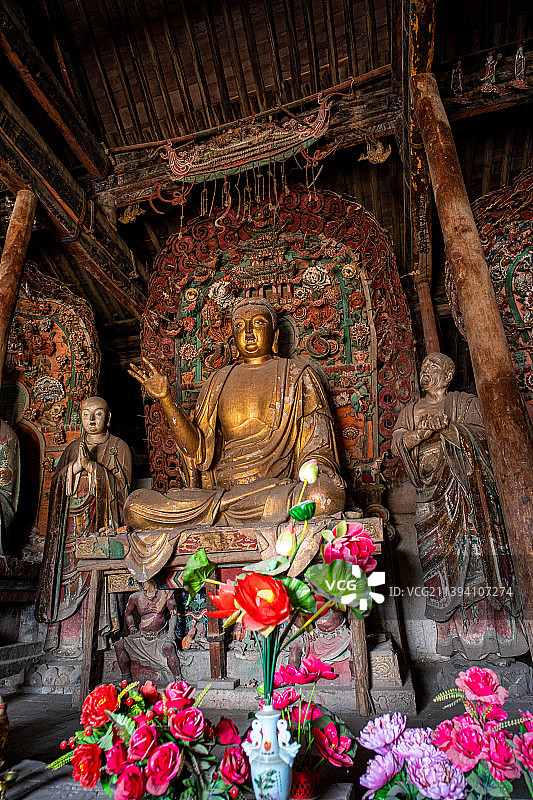 山西省忻州市定襄县全国重点文物保护单位洪福寺大殿内的北宋彩塑图片素材