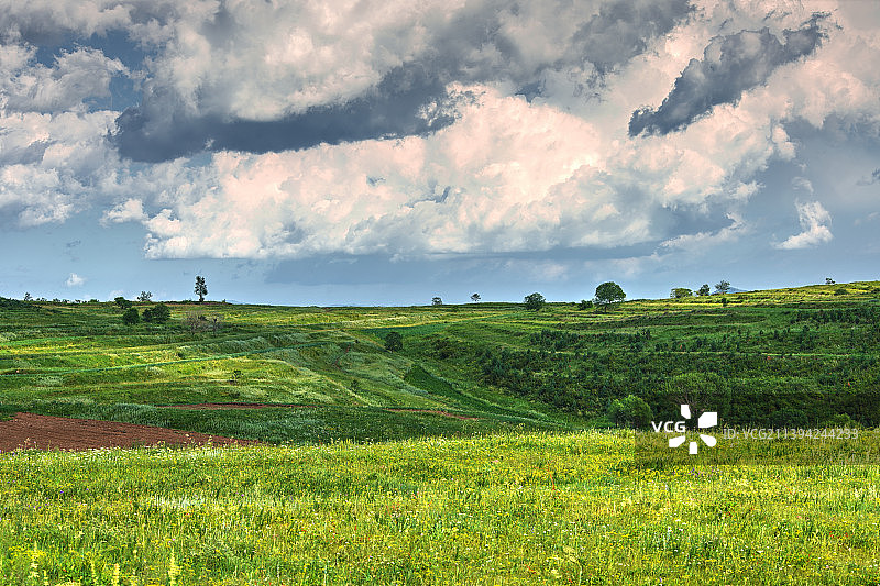 张北草原天路图片素材