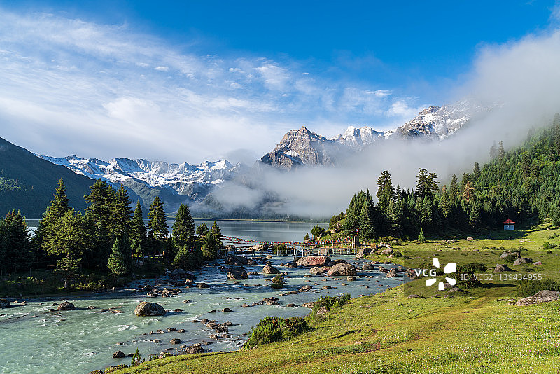 玉龙拉措图片素材