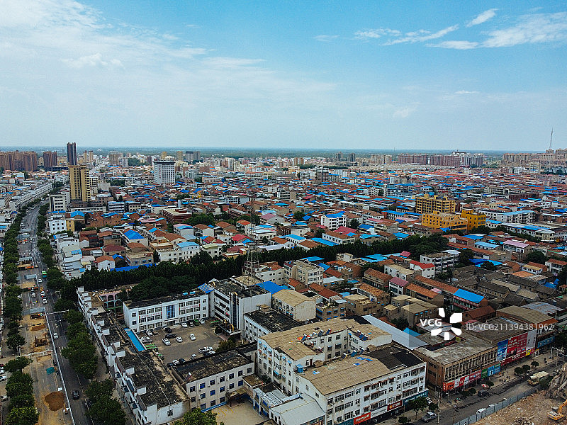 尉氏县 人民东路 建设中路 东湖 美美百货 尉东市场图片素材