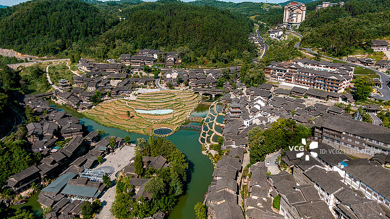 贵州新晋网红景点，遵义乌江寨，被称为大山里的江南水乡图片素材