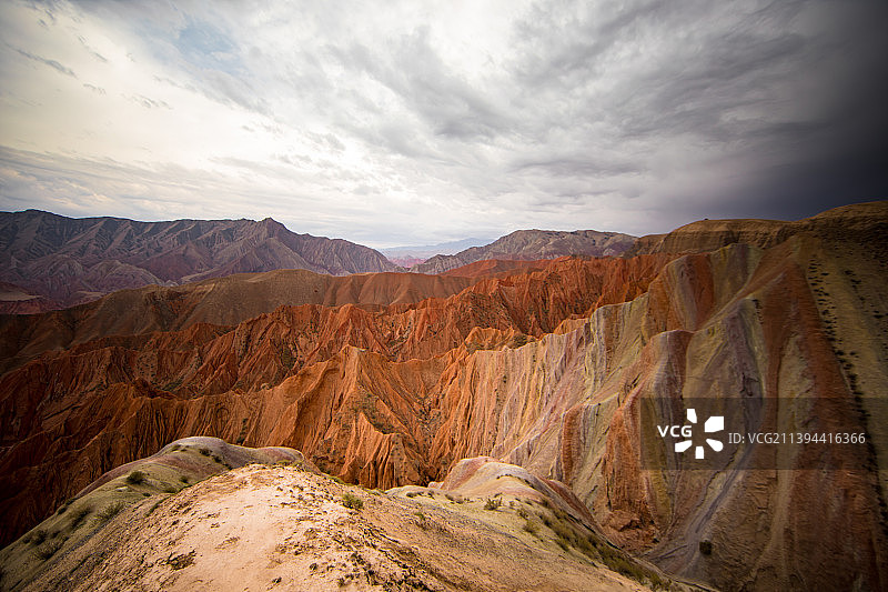 中国新疆昌吉丹霞地质公园和努尔加大峡谷图片素材