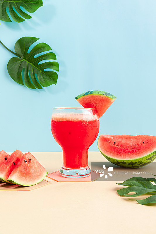 夏季背景：西瓜汁饮品图片素材