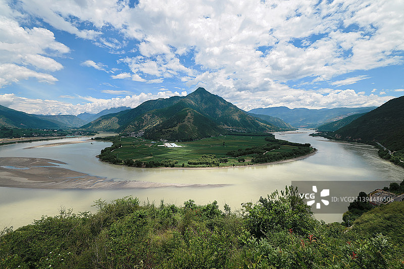 金沙江长江第一湾风光图片素材