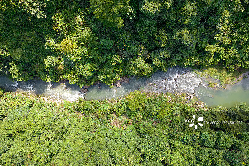 贵阳市乌当区三江河森林峡谷航拍图片素材