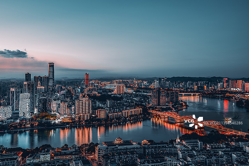 航拍广西柳州城市夜景图片素材