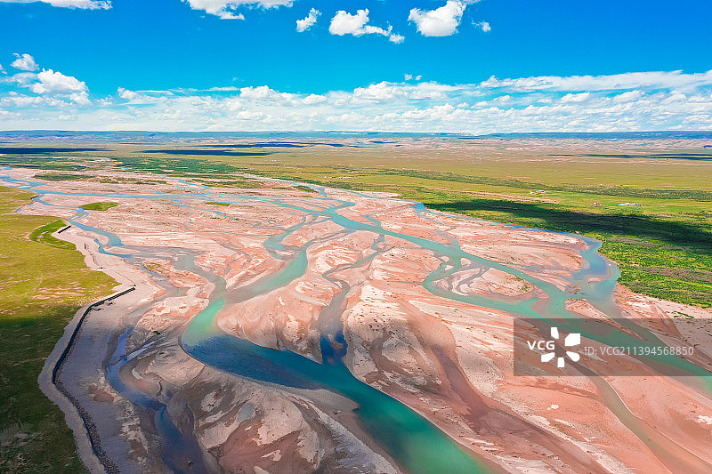 天峻县草原河流弯曲河道曲折纹理图片素材