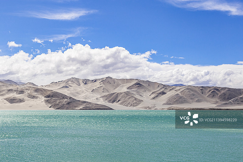 新疆塔县阿克陶县帕米尔高原白沙湖图片素材