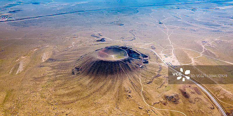 中国内蒙古乌兰察布乌兰哈达三号火山航拍图片素材