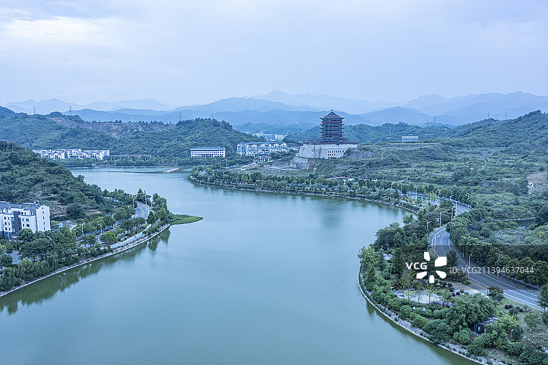 十堰武当山特区，太极湖风景图片素材