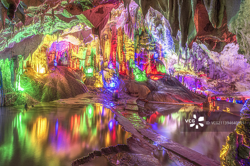 朝阳洞钟乳石图片素材