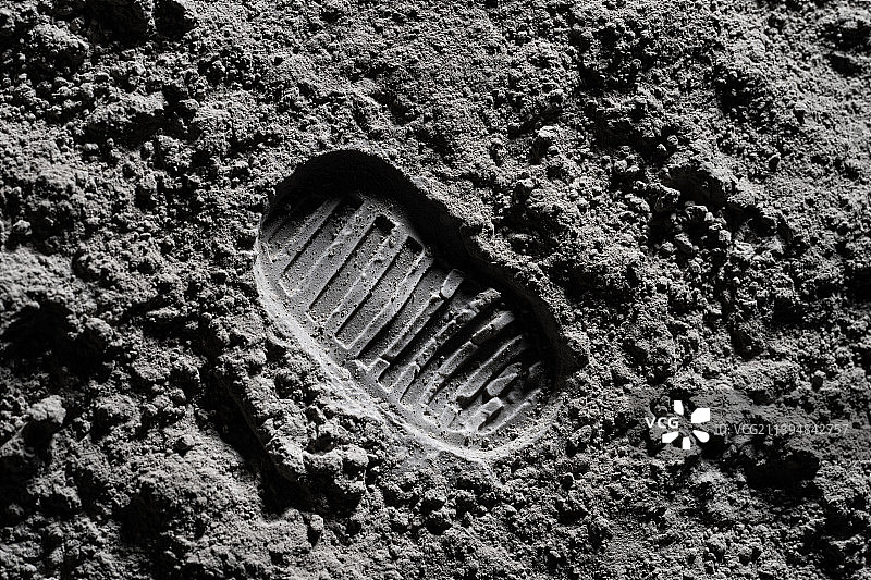 月球上的足迹图片素材