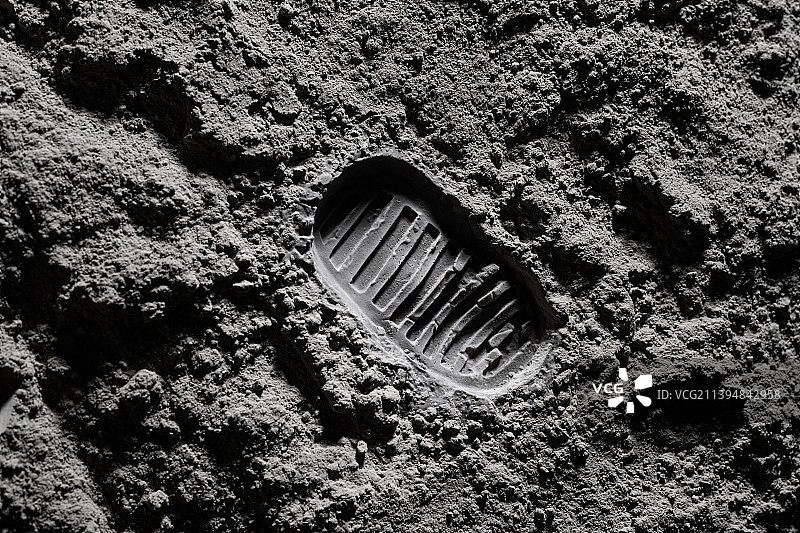 月球上的足迹图片素材