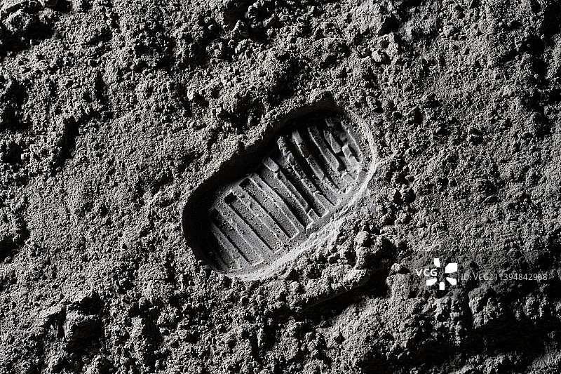 月球上的足迹图片素材