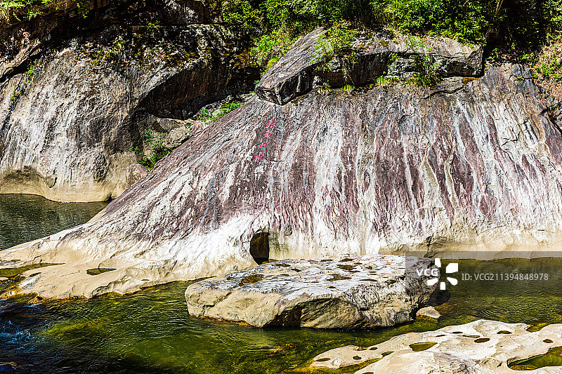 安徽六安金寨县燕子河大峡谷图片素材
