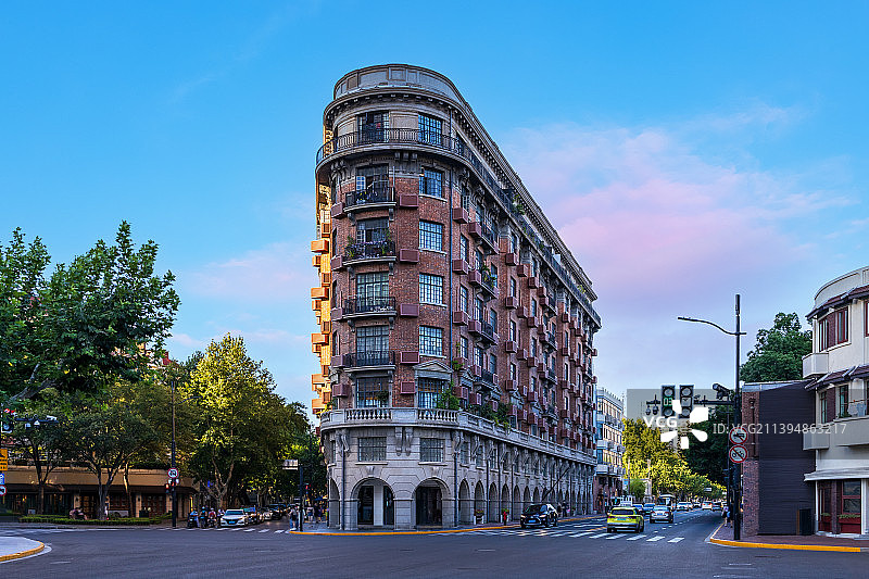 上海武康大楼图片素材