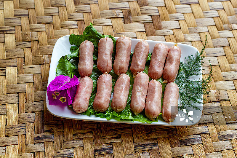 四川绵阳美食火锅,辣椒,配菜图片素材