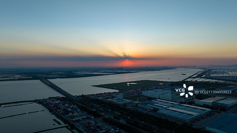 航拍广州南沙区日落风光图片素材