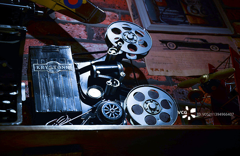 电影放映机模型室内静物图片素材