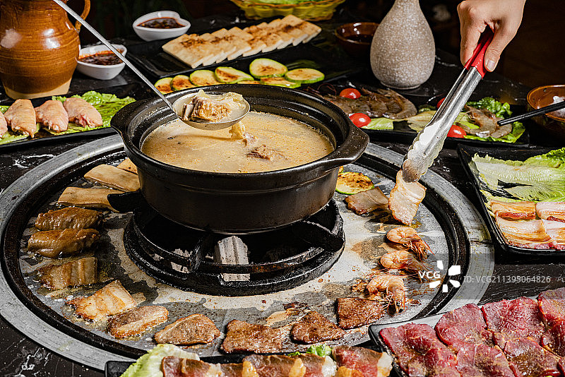 火锅排骨烤肉图片素材