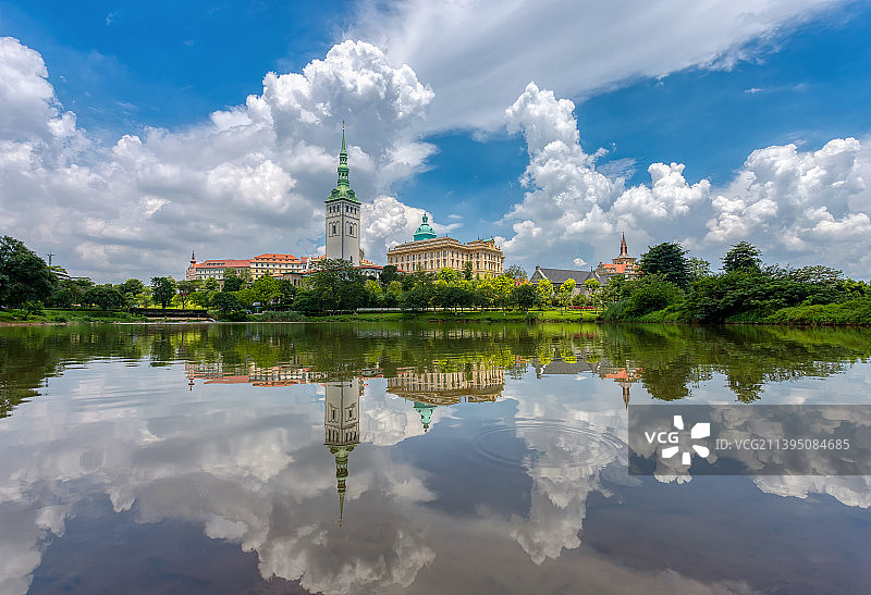 东莞松山湖欧洲小镇美景图片素材