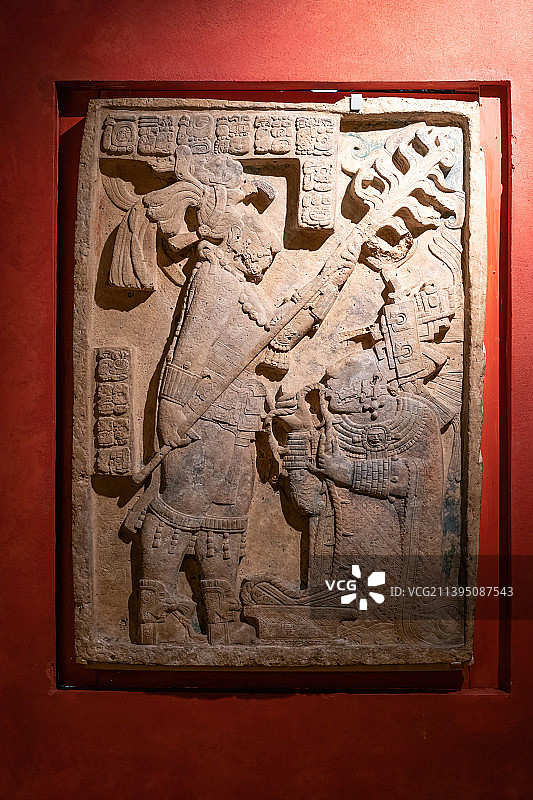 大英博物馆藏墨西哥出土玛雅文明亚斯奇兰门楣浮雕图片素材