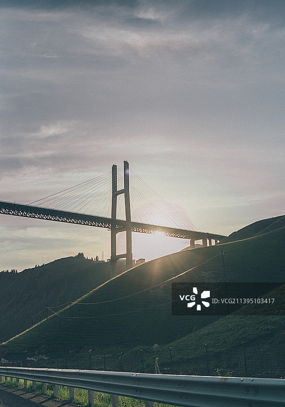 果子沟大桥图片素材