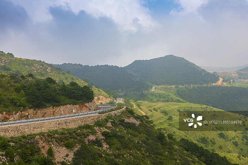 山西省平顺县花壶公路沿线太行山夏天户外风光图片素材
