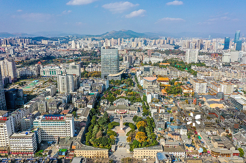 航拍云南昆明抗战胜利堂 云南人民英雄纪念碑 昆明胜利广场图片素材