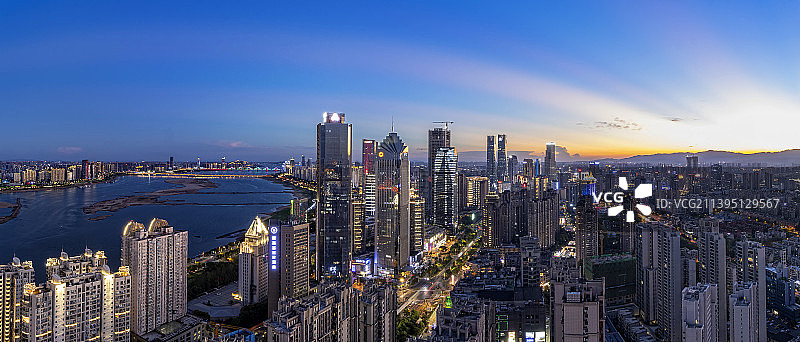 城市黄昏图片素材