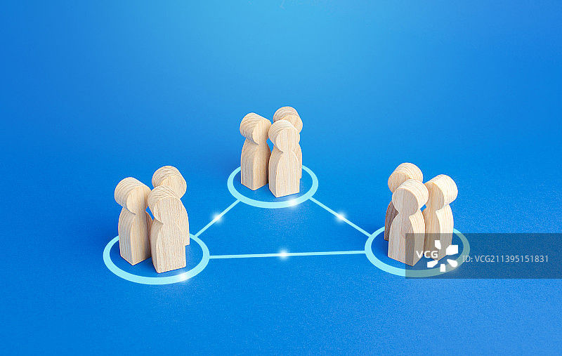 三组人通过线条连接图片素材