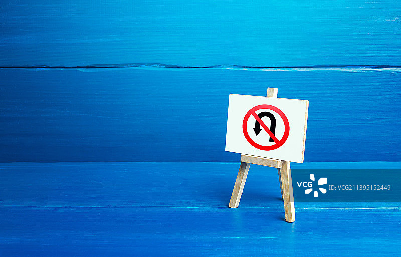 带有禁止标志的画架图片素材