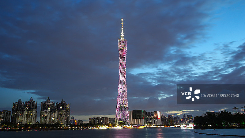 美丽的广州塔-小蛮腰图片素材